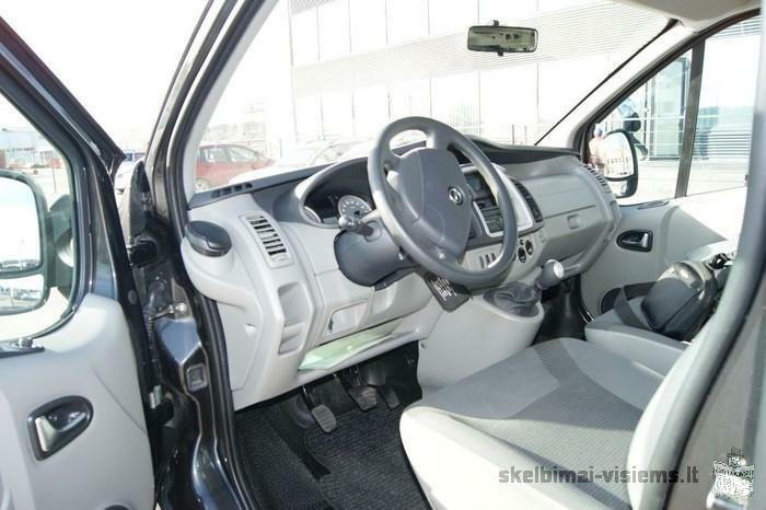 IŠNUOMOJAMAS MIKROAUTOBUSIUKAS OPEL VIVARO