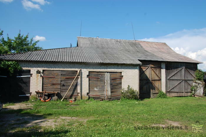 Parduodamas namas be tarpininkų,skubiai