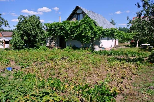 Parduodu sodą šalia Zatyšių karjero