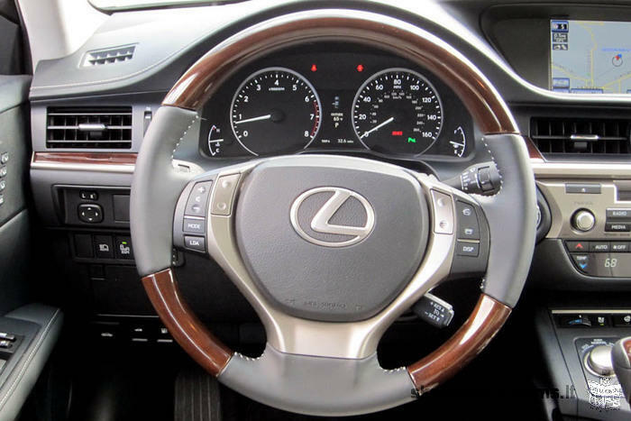 FOR SALE: 2013 Lexus ES 350 Base