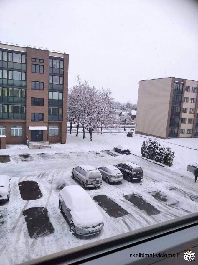 Parduodu arba keičiu bendrabučio tipo butą Širvintose