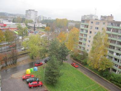 parduodamas 3 kambarių butas vilnius Lazdynai 140 000