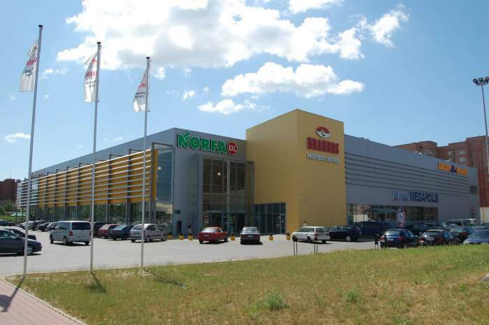 Nuomojamos prekybinės patalpos "Grandus" prekybos centre, Klaipėdoje