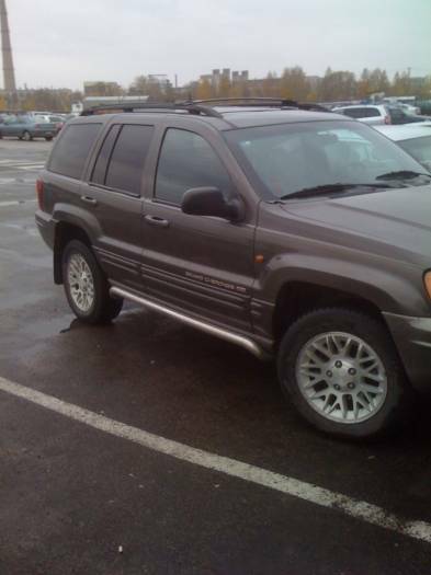 Parduoda Jeep CHEROKE LIMITED EDITION 99m