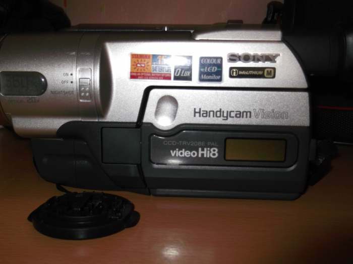 sony Handicam vidio Hi8 ccd-trv208e