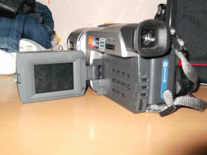 sony Handicam vidio Hi8 ccd-trv208e