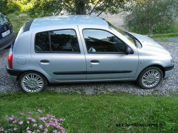 Urgent Renault Clio