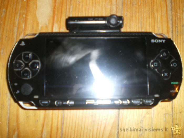 psp su kamera ir 8 zaidimais