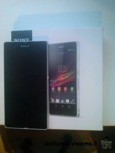 Parduodu mazai naudota telefona Sony xperia Z