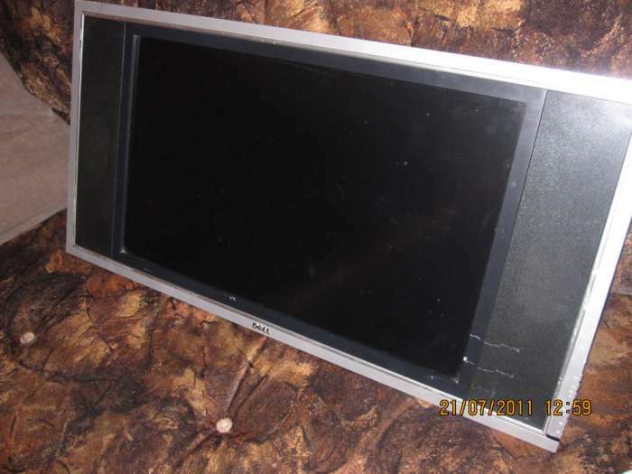 For Sale: 2 TVs (Samsung and Dell) and plasma display meter 7 ".