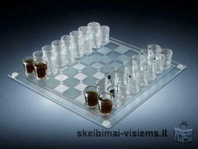 Šachmatai-stikliukai