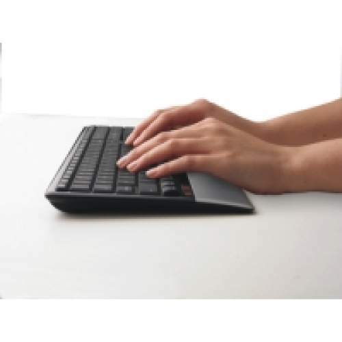 Bevielę klaviatūra Logitech diNovo Keyboard