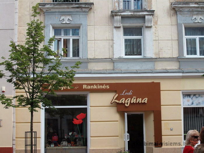 Dviejų kambarių butas Šiaulių miesto centre