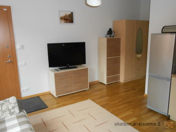 Išnuomojamamas naujos statybos 2-jų kambarių butas Klaipėdos m. centre S.Šimkaus g.