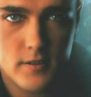 шатунов глаза. юрий шатунов 1999. даниэль шатунов. юра шатунов глаза. юрий шатунов.