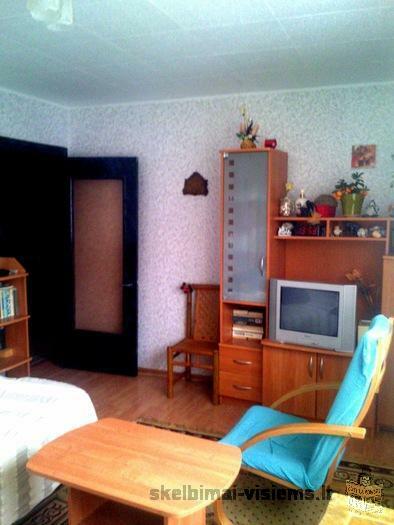 Parduodamas 3 kambarių butas Trakų centre