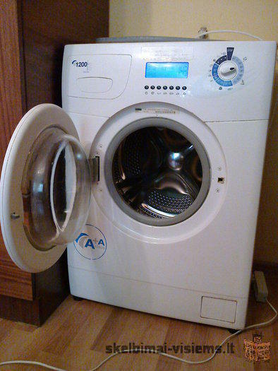 Parduodu gerai veikiančią skalbimo mašiną ARDO - FLS 120 L. Energijos klasė A+, talpa 5 kg, 1200 aps