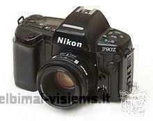 Parduodu naudotą juostini foto aparatą NIKON F90