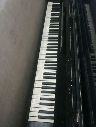 Parduodu pianina