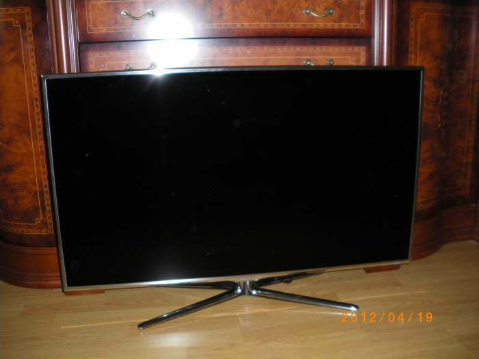 TV SAMSUNG UE40D8000
