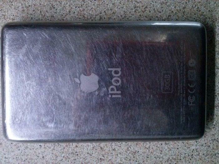 iPod classic (30GB)parduodu