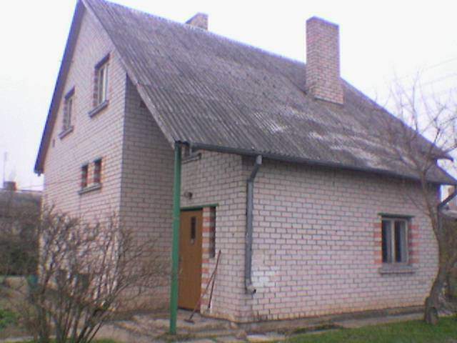 ilgalaikįai nuomoti ar parduoti nama Latvijoje