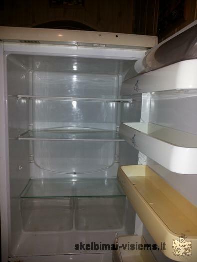 parduodamas šaldytuvas "Snaigė"